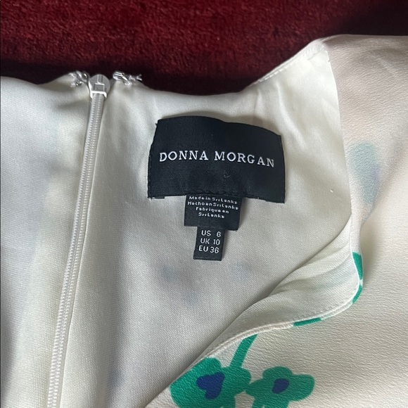 Donna Morgan Floral Puff-Sleeve Midi Dress - Picture 3 of 9